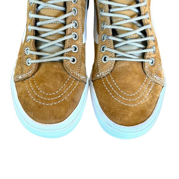 Vans Women's Sk8-Hi MTE Retro Yellow Suede Waterproof Skater Sneaker - Size 9 - Picture 3 of 10